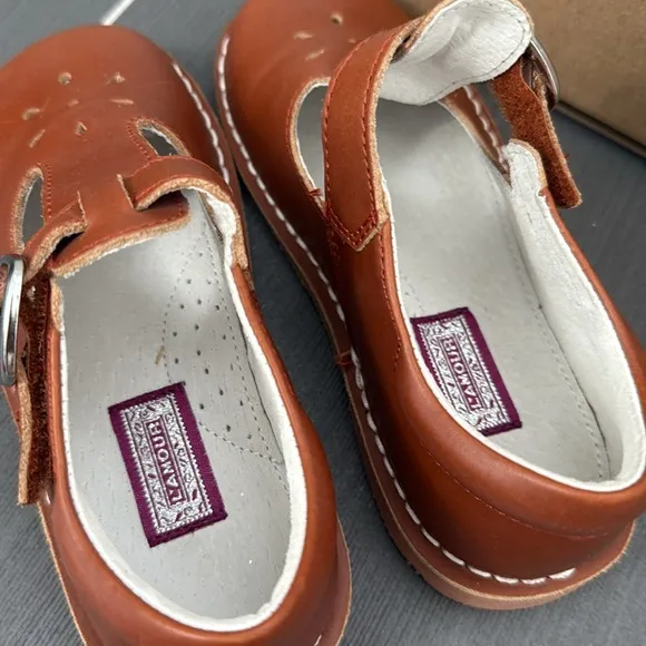New L'Amour Joy Brown Cognac Leather Shoes, size 12, NWT
