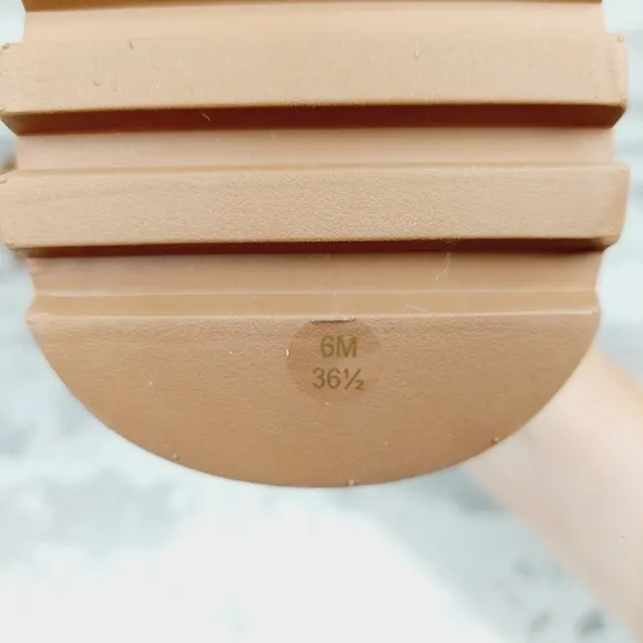 NEW Lucky Brand Chameli Platform Tan Suede Leather Ankle Bootie T453
