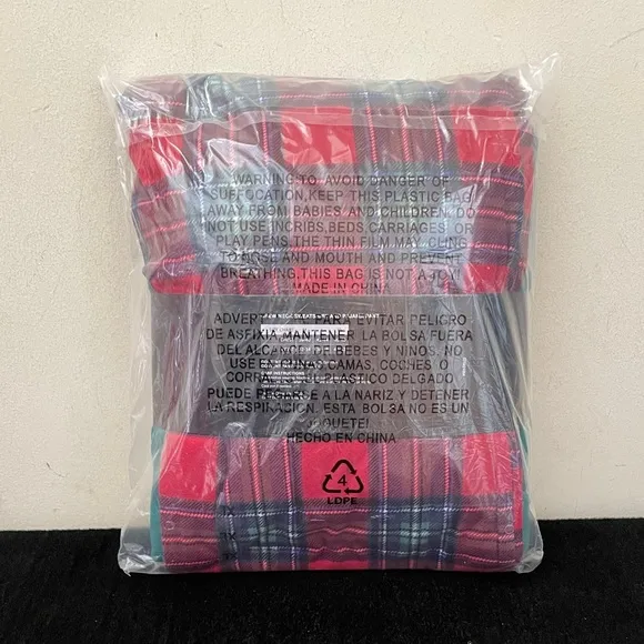NEW Men’s Cozy Winter Pajama Set Size XL
