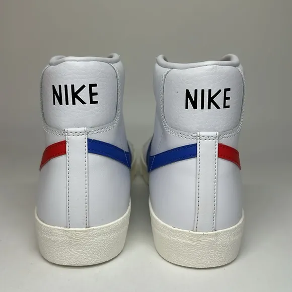 New Men’s Nike Blazer Mid 77 'Vintage Mismatched Swoosh' BQ6806-117 NWOB