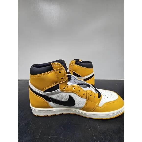 New Men's Size 10 [DZ5485-701] Jordan 1 Retro Hi OG Yellow Ochre Shoes SNEAKERS