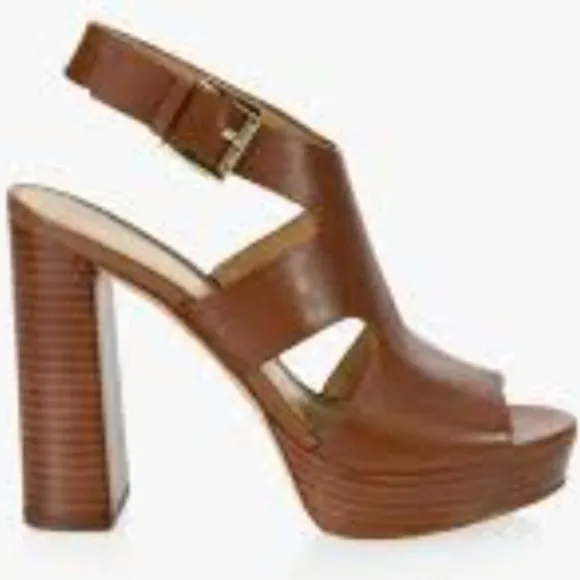 NEW Michael Kors Noelle Leather Platform Sandals SZ 9.5