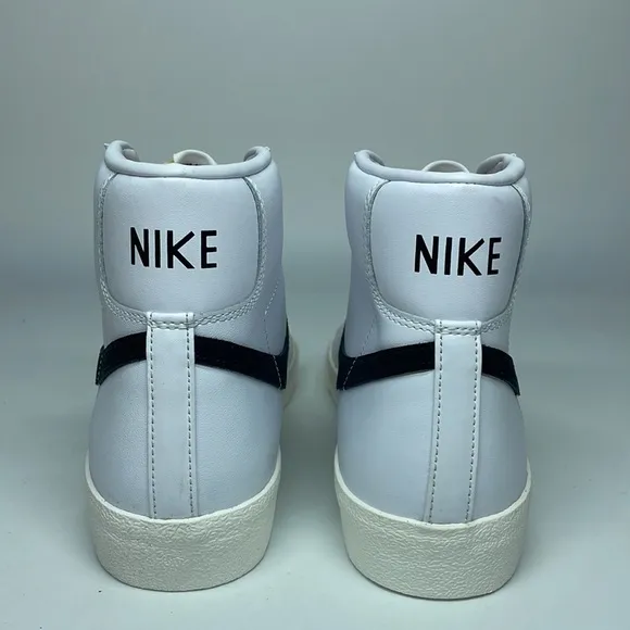 New Nike Blazer Mid 77 Vintage Black/White BQ6806-100 NIB