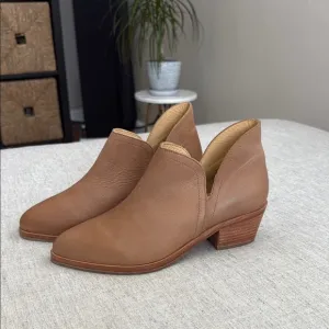 New! Nisolo Women's Tan Leather Ankle Boots
