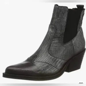 NEW Replay Silver Maidan Leather Embossed Chelsea Ankle Pointed Boots 5.5