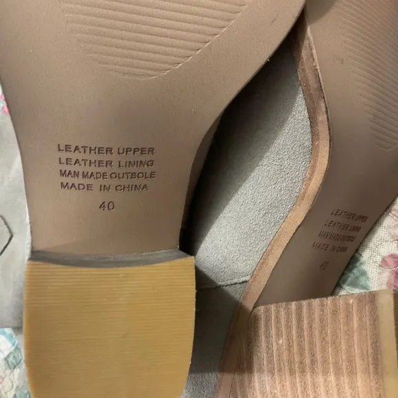 NEW SILENT D munchy bootie in dark taupe suede Size 40 Anthro Boots