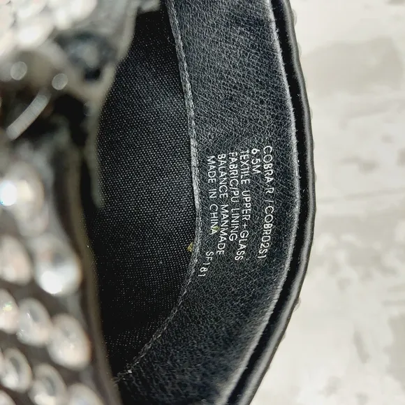 NEW Steve Madden Black Cobra Rhinestones Ankle Platform Boots F1005