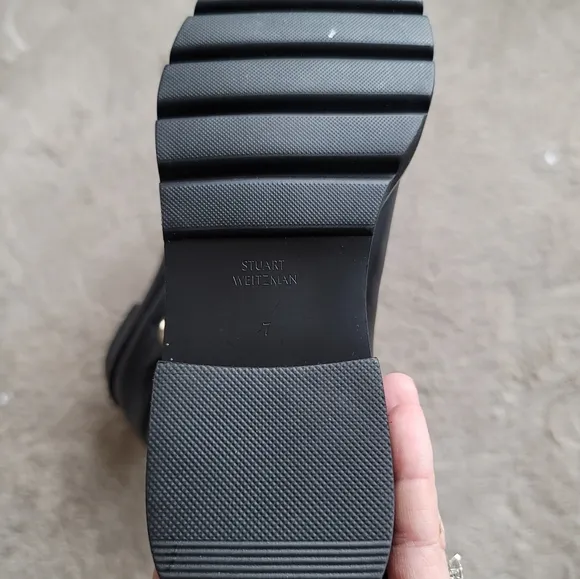 NEW Stuart Weitzman Arlo Bootie Pull On Moto Style Lug Boots