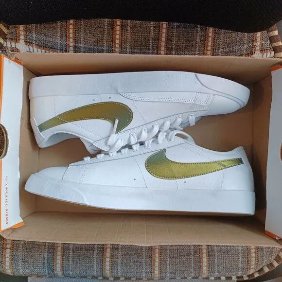 🤩New Sz 10 Mens Shoes Nike Blazer Low Premium White Metallic Gold BQ7460-101