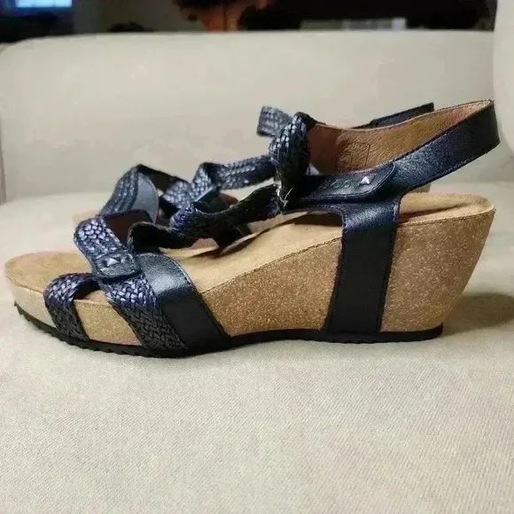 New Taos Julia Wedge Sandals Size Eu 41 / Us 10-10.5 Woven Strappy Cork