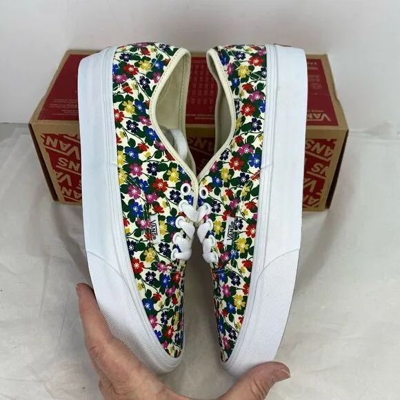 New Vans Authentic Floral White Classic Canvas shoes Sneakers NIB Adorable
