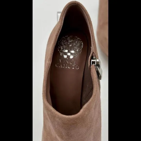 NEW! Vince Camuto Elvin Light Pink Suede Leather Stiletto Heels Booties Sz 8