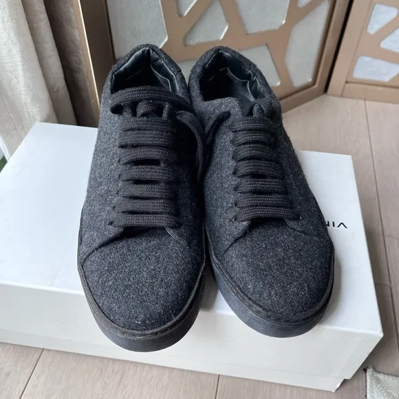 New VINCE NOBLE WOOL BLEND SNEAKER SHOES Gray 8 8.5 Leather Insole Eu 42 M Mens