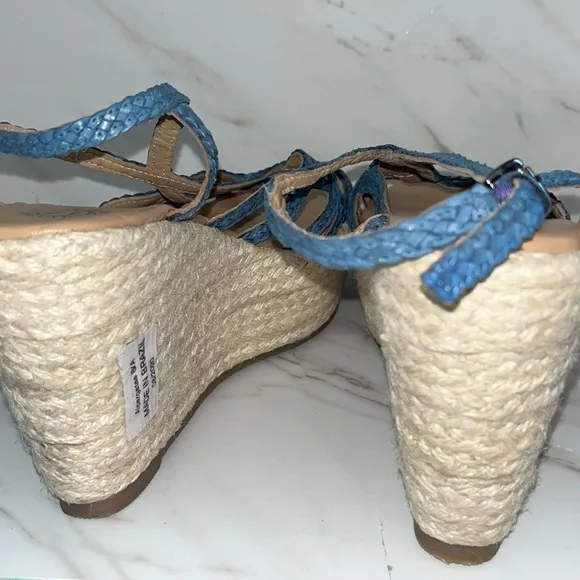 NEW Vintage foundry Eloise blue strappy woven wedge heel sandals sz 9.5
