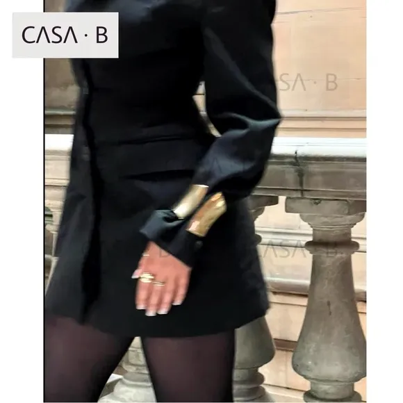 NEW💫to CASA B|Raphaela Black V-Neck Blazer Mini Dress with Elegant Shoulder Pads