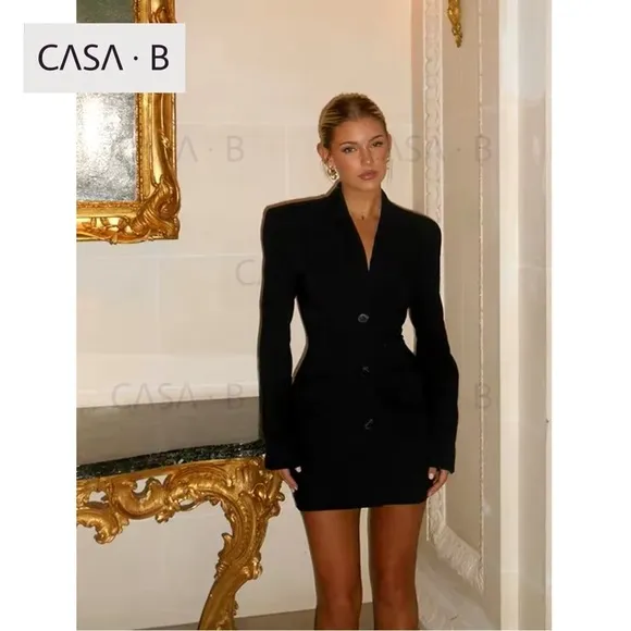 NEW💫to CASA B|Raphaela Black V-Neck Blazer Mini Dress with Elegant Shoulder Pads