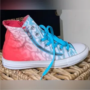 NIB double zip Converse Chuck Taylor all star hi top sneakers coral blue leopard
