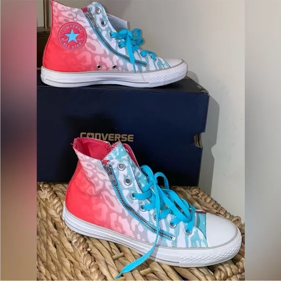 NIB double zip Converse Chuck Taylor all star hi top sneakers coral blue leopard