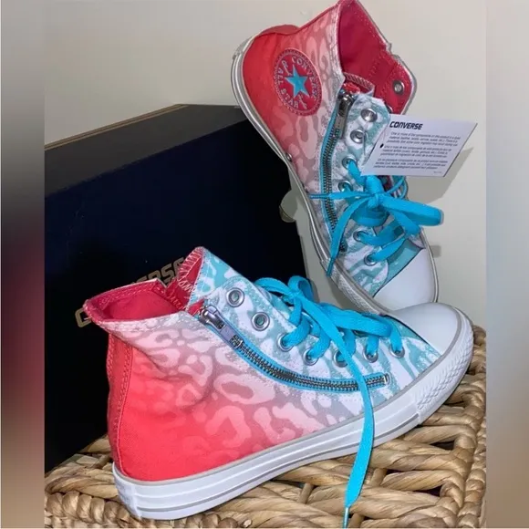 NIB double zip Converse Chuck Taylor all star hi top sneakers coral blue leopard