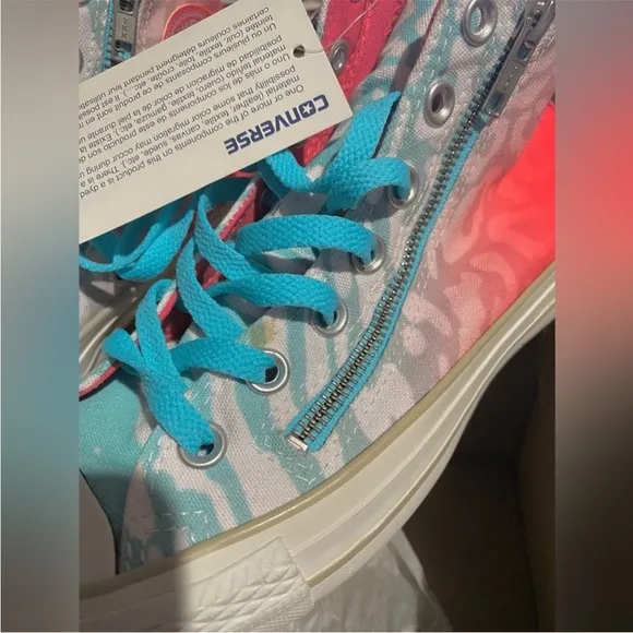 NIB double zip Converse Chuck Taylor all star hi top sneakers coral blue leopard