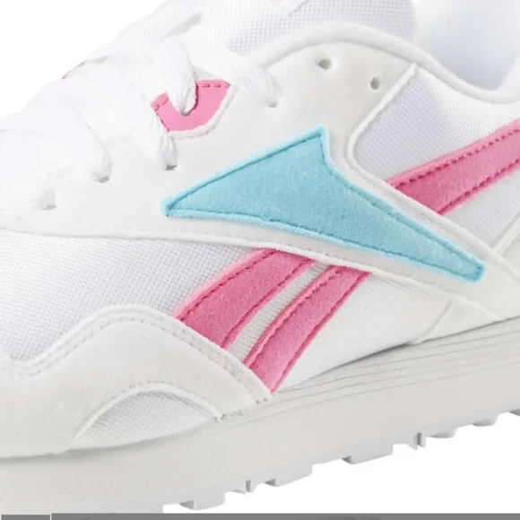 NIB Reebok Classic Running Shoes Size 3.5