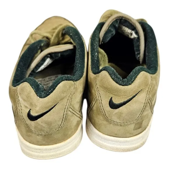 Nike‎ 143000 Courtster Gts Womens Vtg 1990s SAMPLE Size 7 Rare