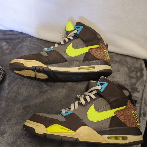 NIKE Air Flight Men's Condor High Sneaker  Size 13 Multicolor