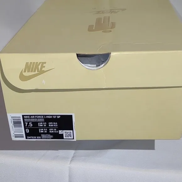 Nike Air Force 1 High ‘07 SP Sequoia men’s shoes. Camouflage green; size 7.5