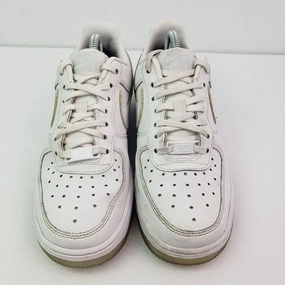 Nike Air Force 1 Low Womens Size 5.5 White Classic Sneaker Shoes 616725-105