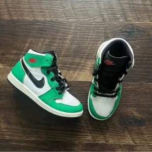 Nike air jordan 1 retro CU0450-300 lucky green high top sneakers shoes kids 10C