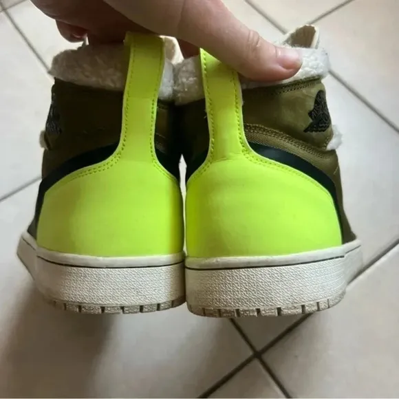 Nike Air Jordan 1 Zip High Utility Women Shoes Olive Black Volt Sz 10 AV3723-300