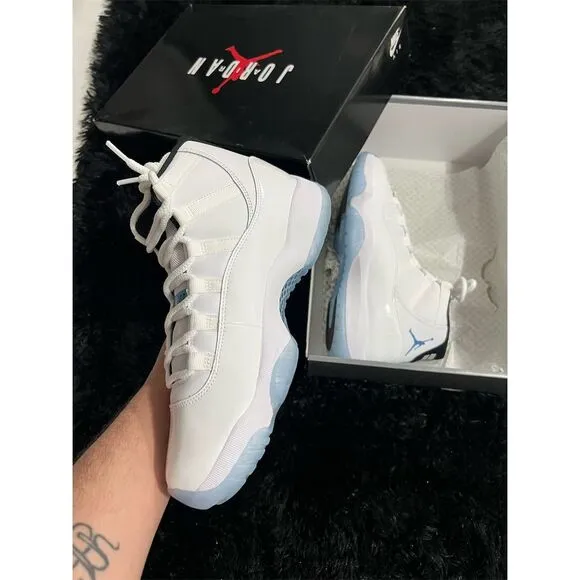 Nike Air Jordan 11 Retro Legend Blue Men's Size 9.5 Multicolor Sneakers
