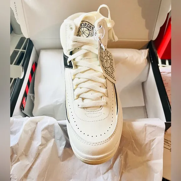 NIKE AIR JORDAN RETRO 2 High top Women Sneaker Shoes White Milk Black Various sz