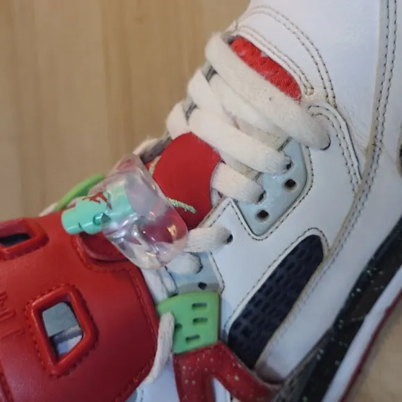 Nike Air Jordan Spizike Poison Green Spike Lee  X  Jordan Leather 6 Youth