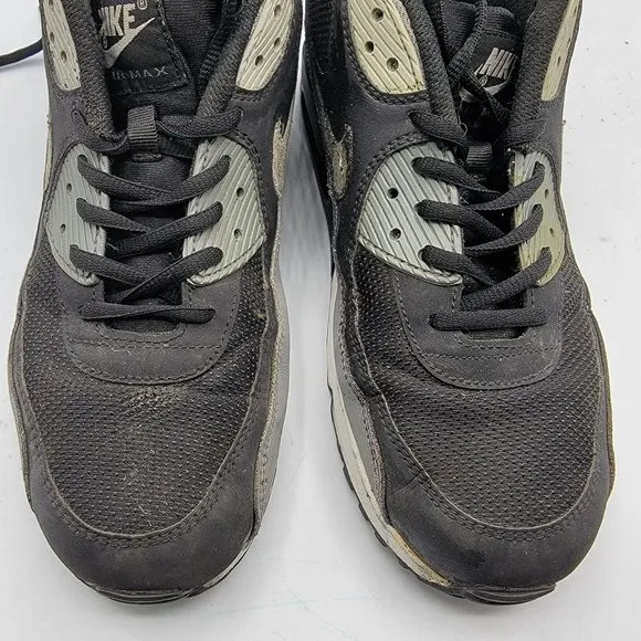 Nike Air Max 90 Essential Black Cool Grey White Mens Size 11 AJ1285-018
