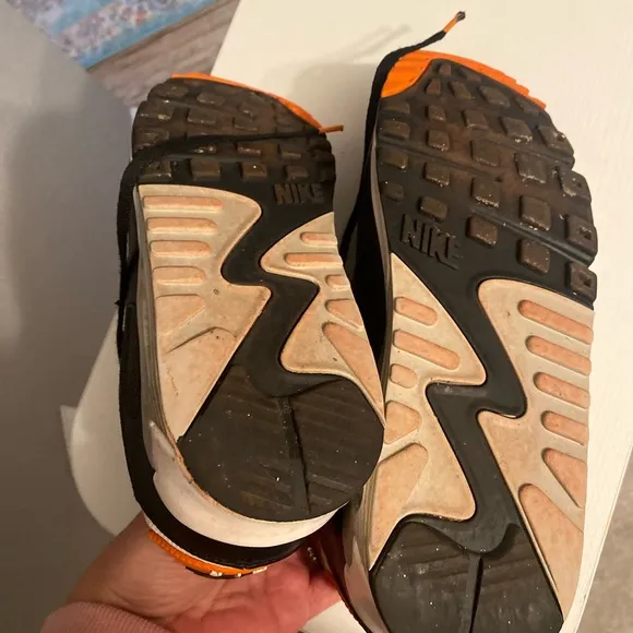 Nike air max 90 shoes