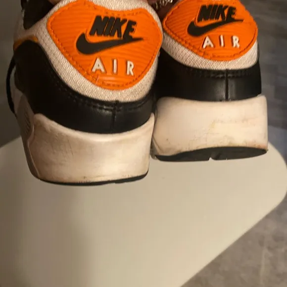 Nike air max 90 shoes