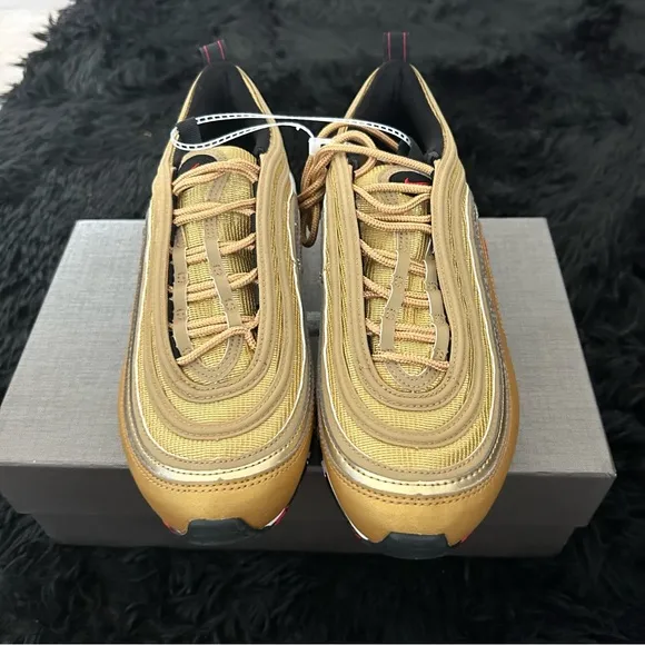 NIKE Air Max Gold athletic lace up shoes sneakers women’s 8 = 6.5Y new
