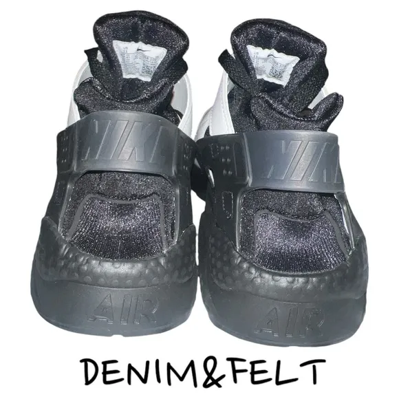 Nike Air Mens Huarache Shoes | Color: Black/White | NEW/NWOB!!👟🔥👟🔥