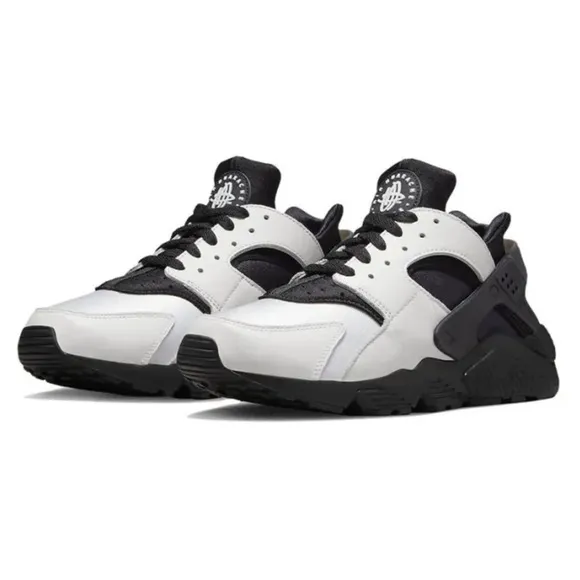 Nike Air Mens Huarache Shoes | Color: Black/White | NEW/NWOB!!👟🔥👟🔥