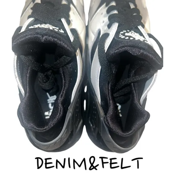 Nike Air Mens Huarache Shoes | Color: Black/White | NEW/NWOB!!👟🔥👟🔥