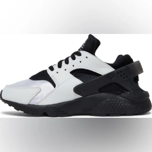 Nike Air Mens Huarache Shoes | Color: Black/White | NEW/NWOB!!👟🔥👟🔥