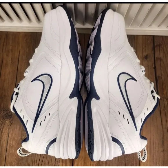 Nike Air Monarch White Navy Walking Dad Shoes Mens 9.5 4E WIDE New Fast Ship
