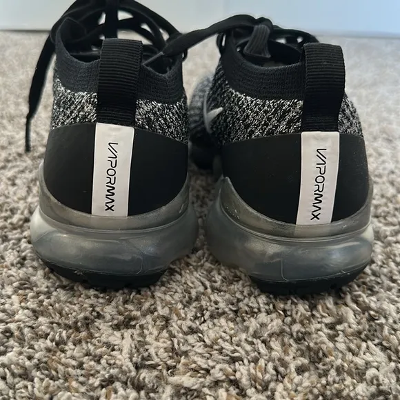 Nike Air VaporMax Flyknit 3 Oreo Running Shoes 8.5 Black/White/Metallic Silver