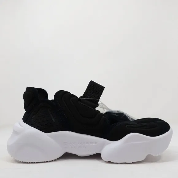 Nike Aqua Rift Black White Split Toe Water Shoes BQ4797 002 Womens Size 5.5