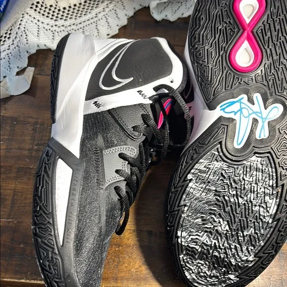 Nike Black and Pink High-Top Athletic Sneakers