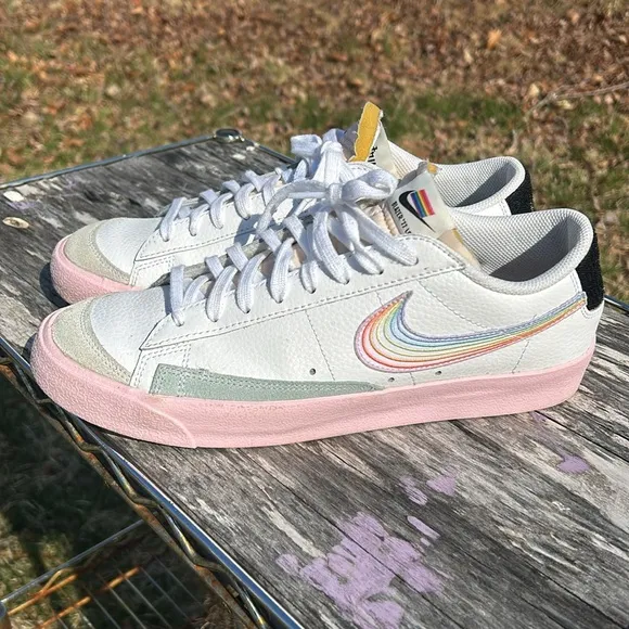 Nike Blazer Low '77 Vintage ,Men's Shoes Size 10 White DD3034