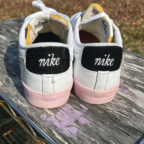 Nike Blazer Low '77 Vintage ,Men's Shoes Size 10 White DD3034
