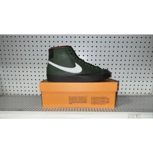 Nike Blazer Mid 77 Vintage Army Mens Leather Athletic Shoes Size 9.5 DZ5176-300