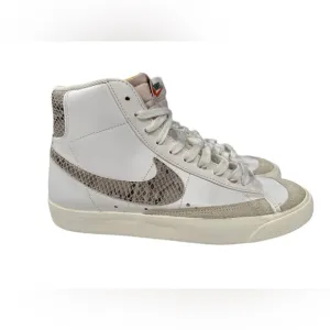 NIKE BLAZER MID '77 VNTG VINTAGE WE REPTILE WHITE SNAKESKIN Men’s 8.5 /42 B8
